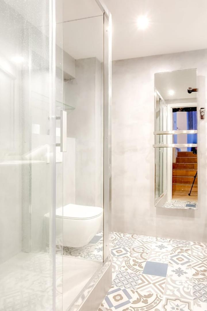 Guestready - Stylish Flat In The Heart Of Paris Leilighet Eksteriør bilde